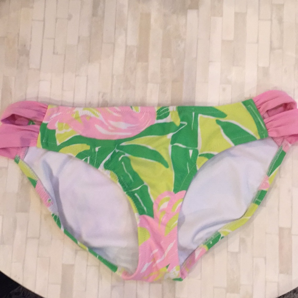 Never Worn Lilly Pulitzer for Target Bottom